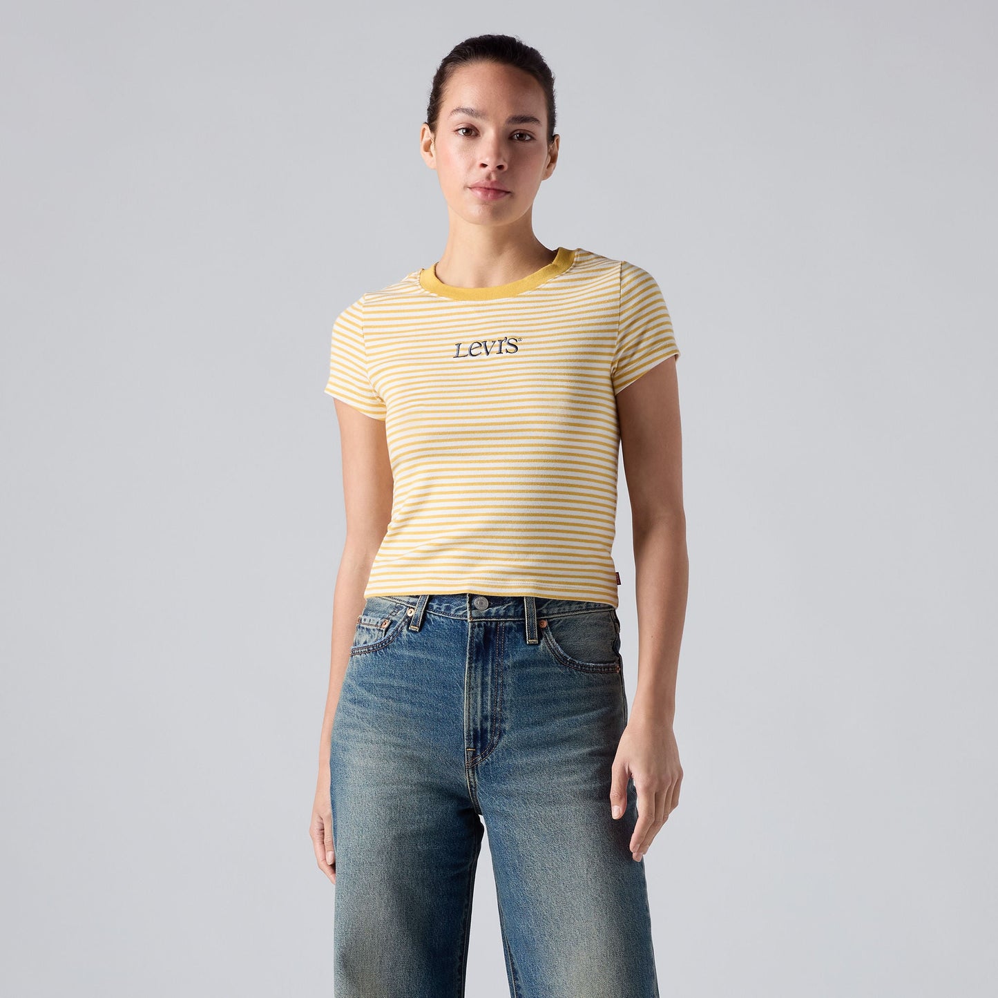Levi's® Women's Graphic Essential Baby Tee