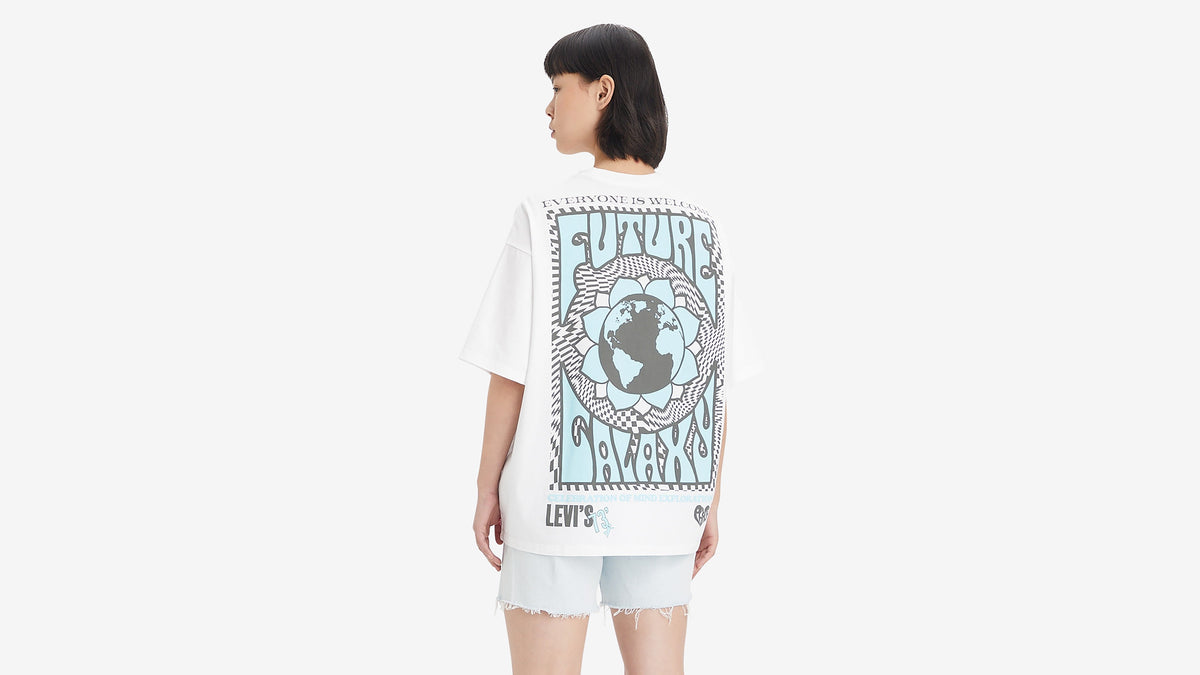 Levi's® Women's Graphic Short Stack T-Shirt