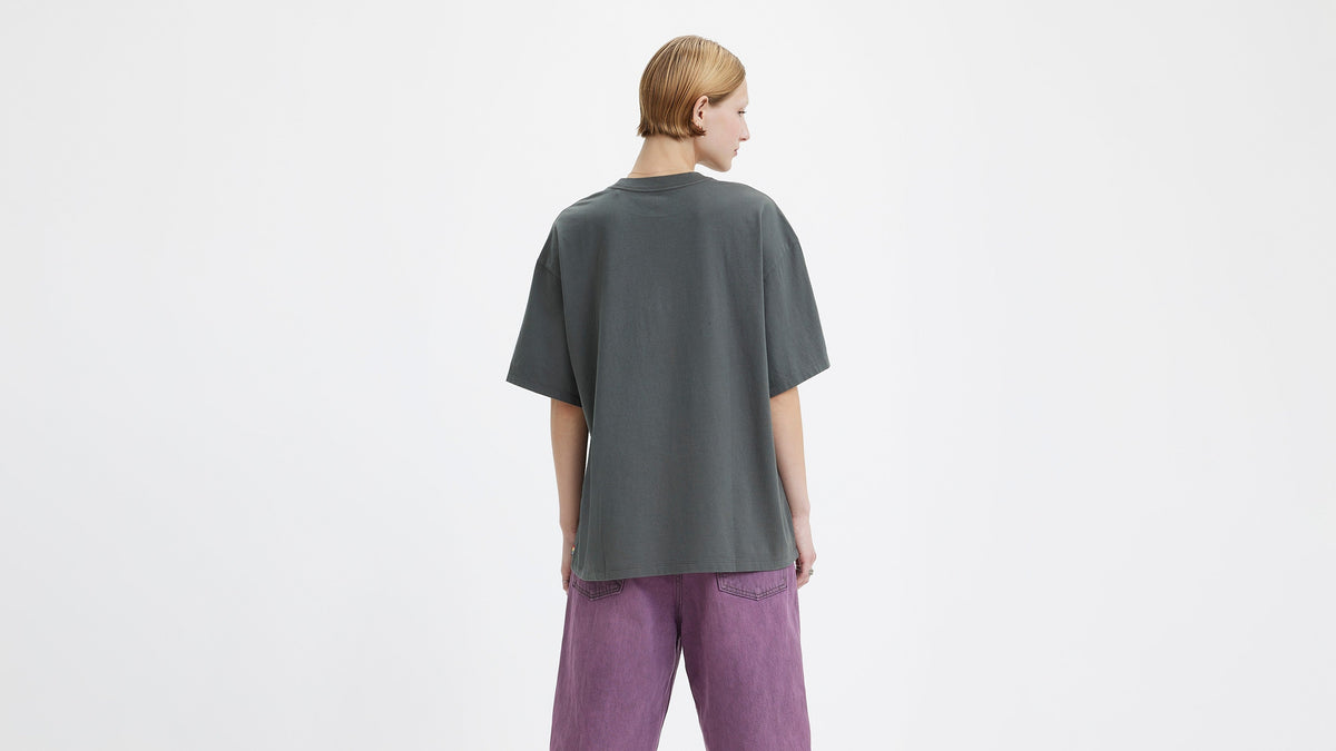 Levi's® Women's Graphic Short Stack T-Shirt