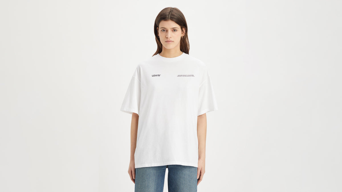 Levi's® Women's Graphic Short Stack T-Shirt