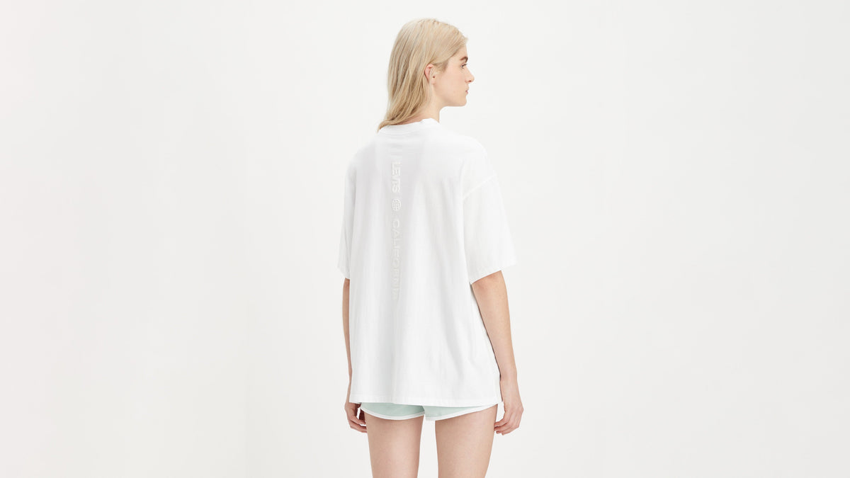 Levi's® Women's Graphic Short Stack T-Shirt