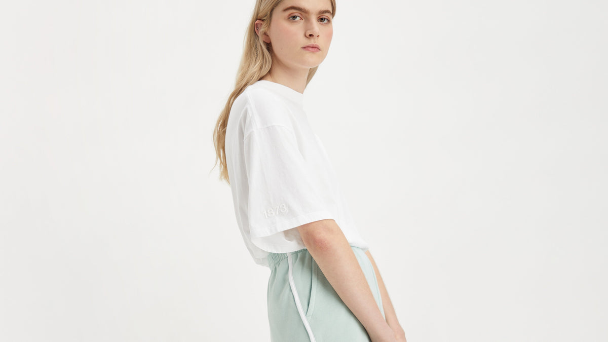 Levi's® Women's Graphic Short Stack T-Shirt