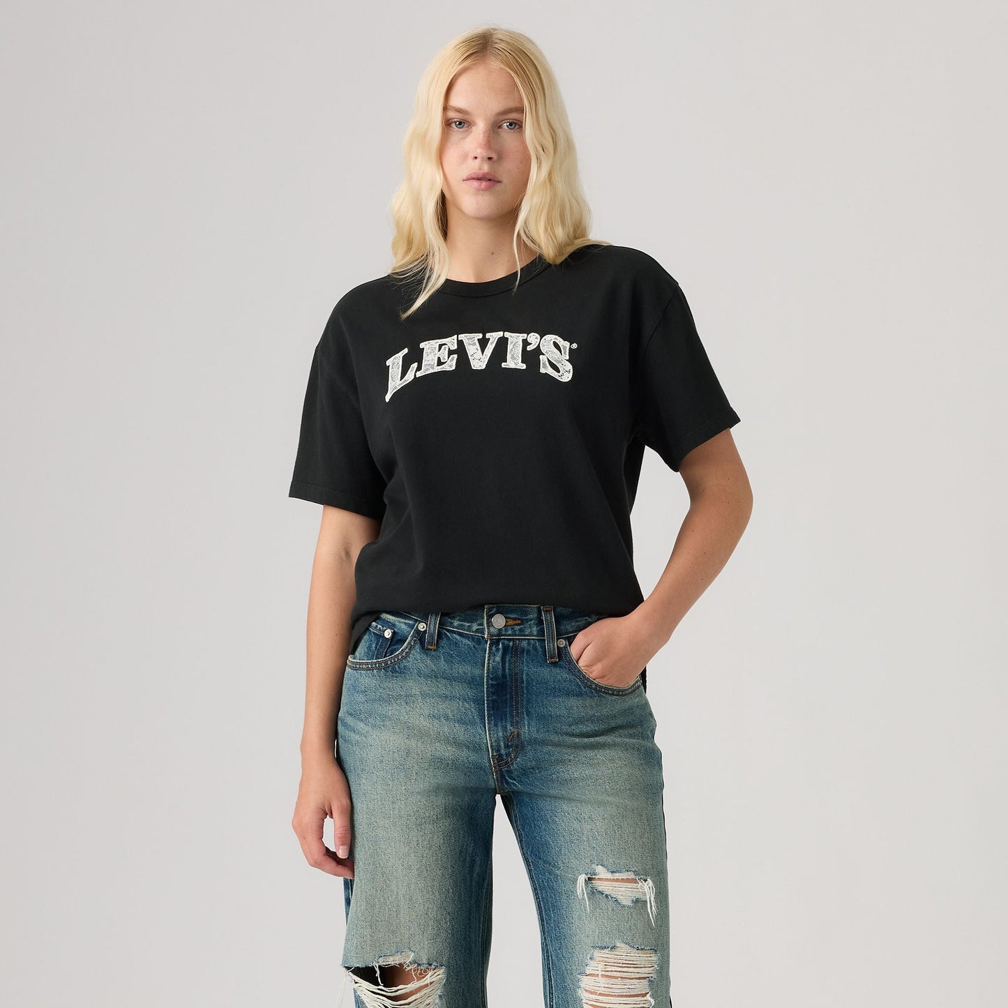 Levi's® Women's Graphic Vintage Short-Sleeve Tee