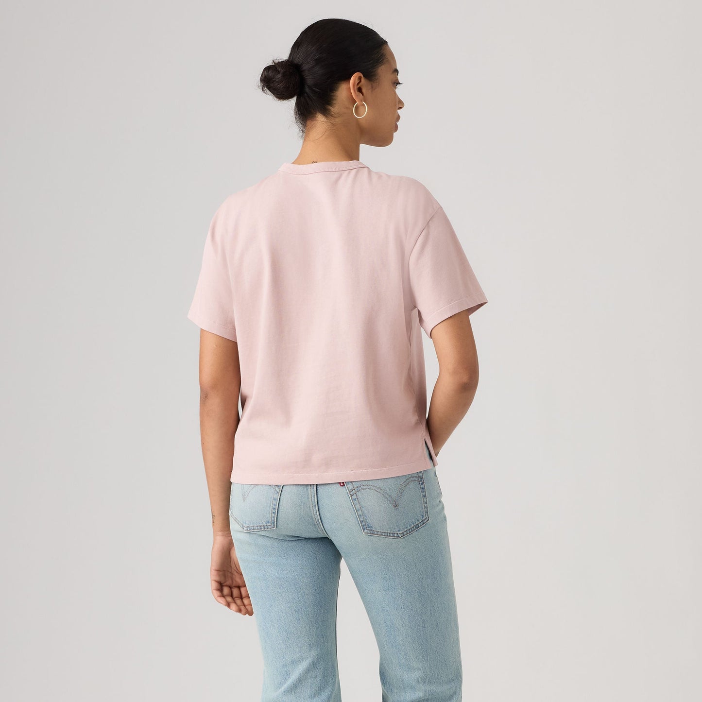 Levi's® Women's Graphic Vintage Short-Sleeve Tee