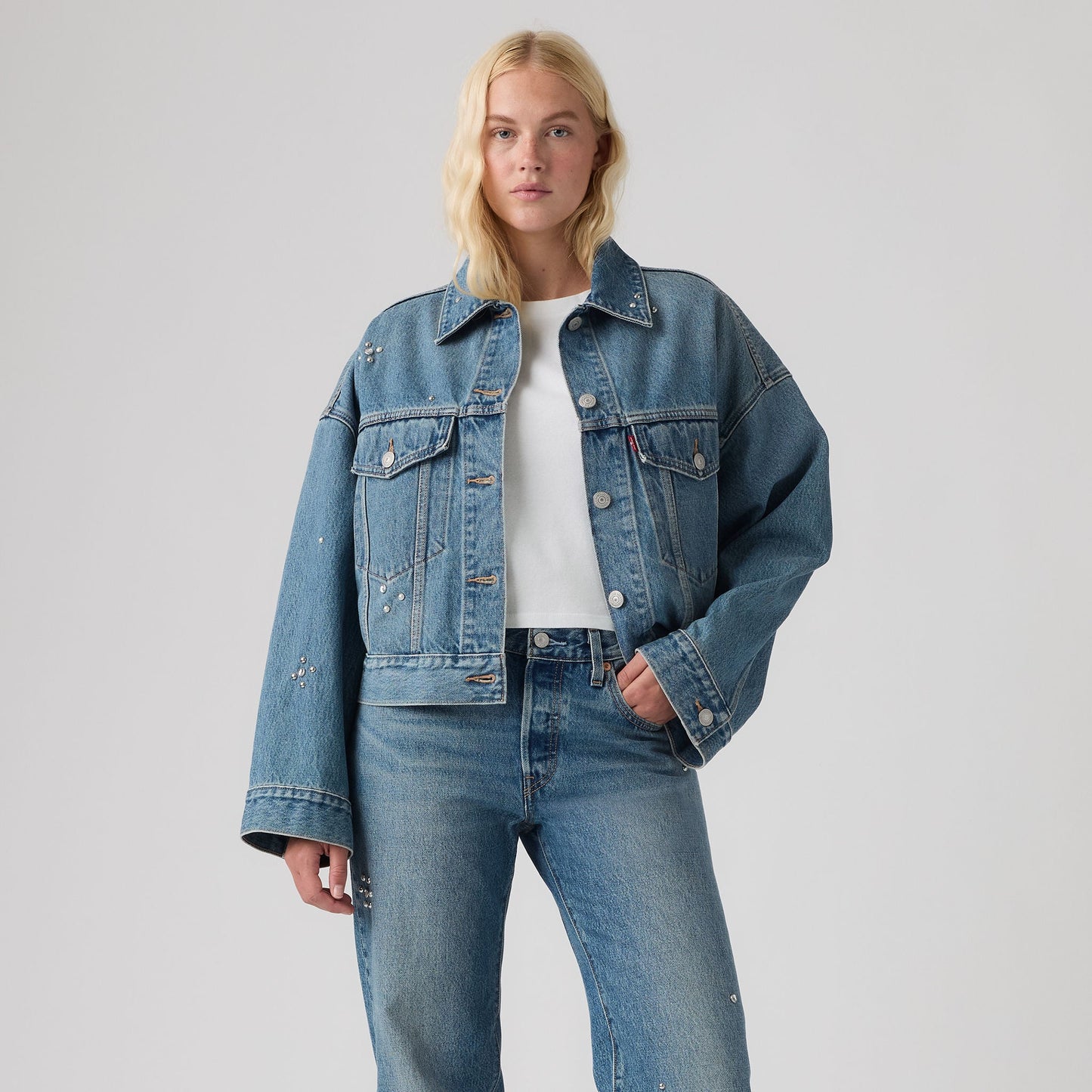 Levi's® Women's Loose Crop Trucker Jacket