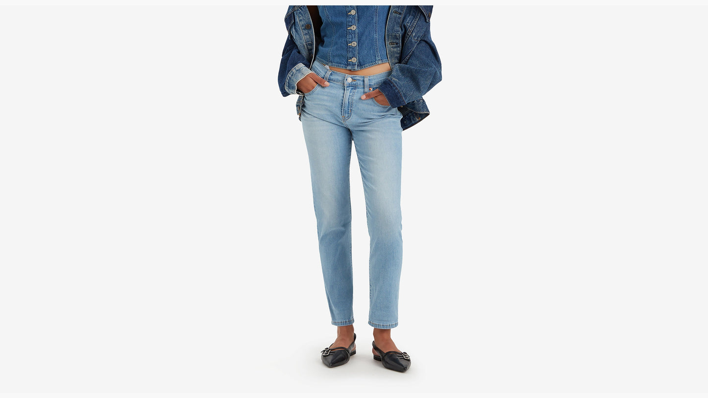 Levi's® Women's Mid-Rise Boyfriend Jeans